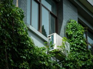 AC refrigerant low symptoms Utah home summer heat
